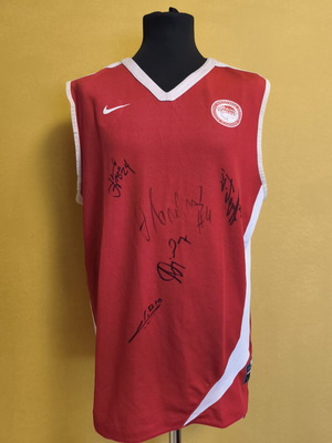 Olympiacos Coaching Jersey 2XL 2015 Season with Signatures like new