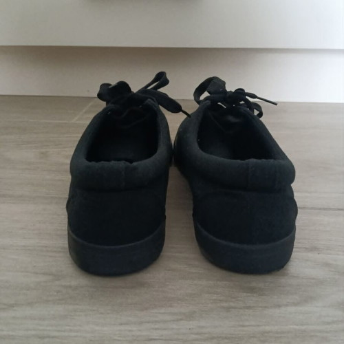 Men's casual black canvas shoes size 44 like new