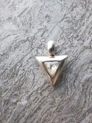 Silver 925 Triangle Pendant new with zircon stone