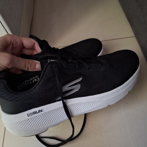 Skechers athletic shoes, size 38, black