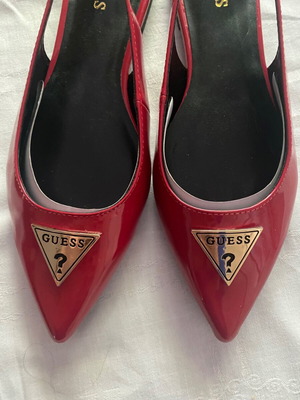 Guess red patent leather ballerinas size 38.5 new, authentic