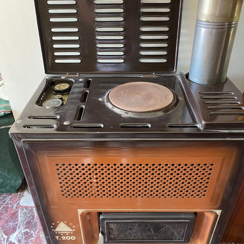 Alfatherm T-200 oil heater used, 17kW air heater brown