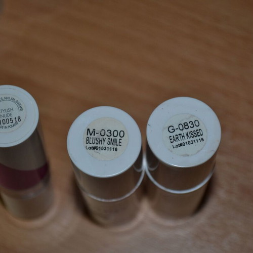 Lipsticks used, 5 shades pink, nude, peach, brown, coral