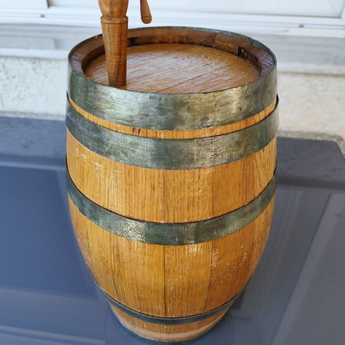 Handmade wooden barrel 12 liters new with tap