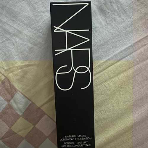 Nars Natural Matte Longwear Foundation Light 2 brand new