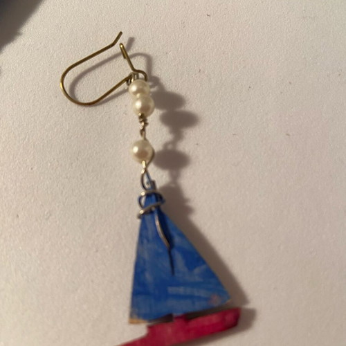 Wooden painted sailboat earrings with pearls summer style
