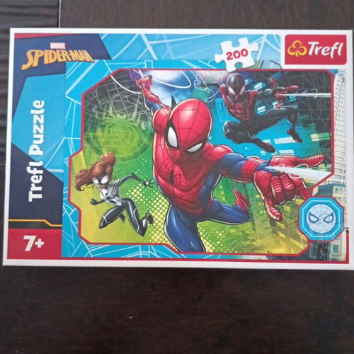 Spiderman puzzle 200 pieces for kids 7+
