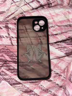 iPhone 13/14 case like new