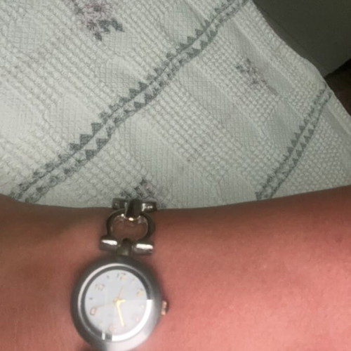 Vintage women's wristwatch, like new, battery needed