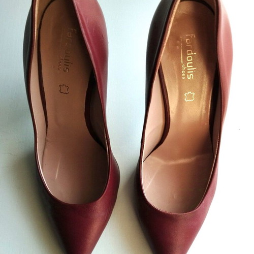 Bordeaux leather pumps used size 38 with 10 cm heel