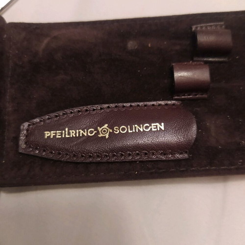 Vintage leather grooming set like new