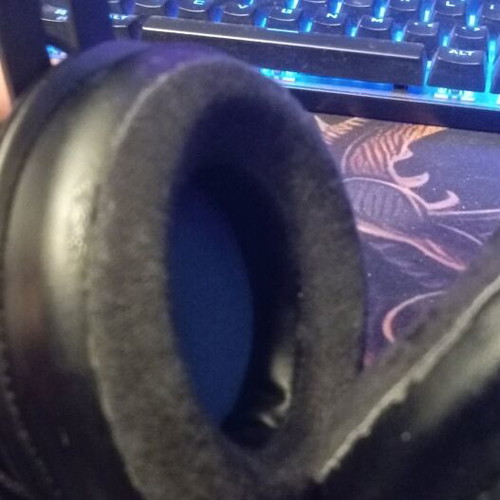 Razen Kraken v1 used headphones with non-working microphone