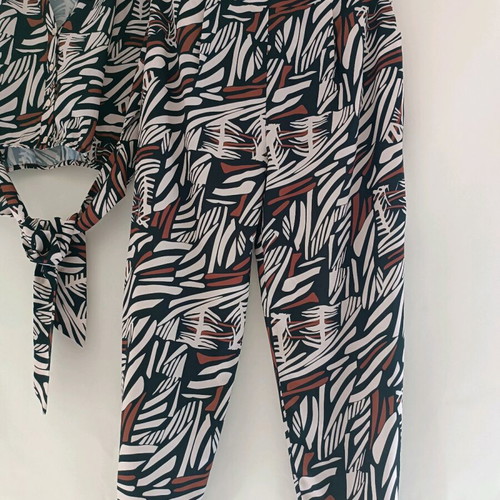 Maki Philosophy set pants and blouse like new