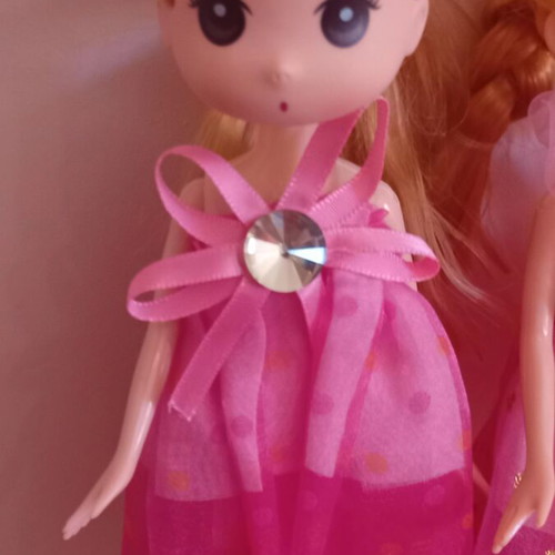 Dolls pack of 11 like new