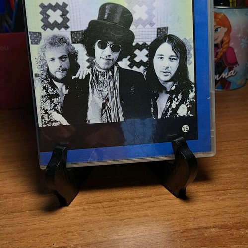 CD foreign songs used