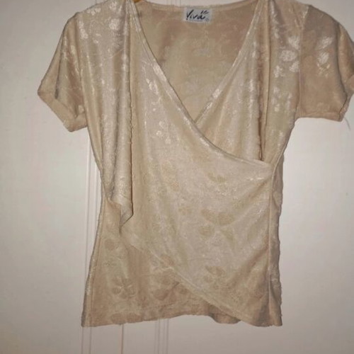 Women's short-sleeve blouse like new, beige gold