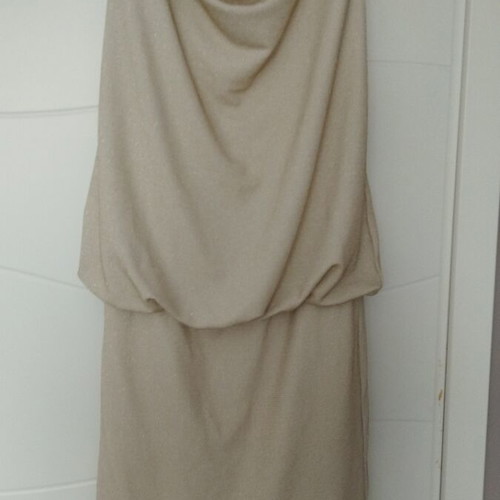 Formal dress gold like new with light shiny effect