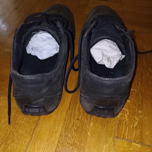 Columbia sport shoes black size 43.5 like new