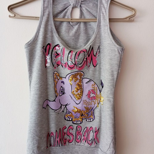 Sleeveless top with elephant design and heart necklace like new, gray