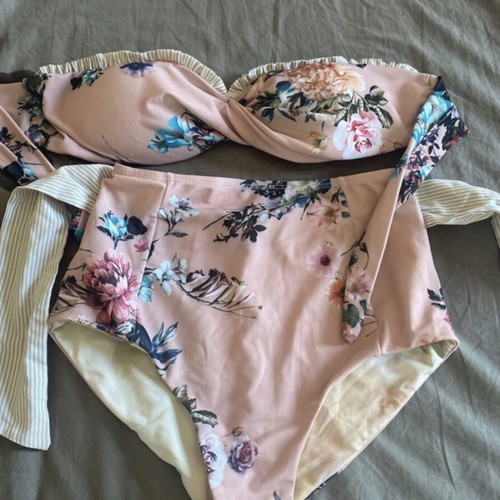 Madame Shoushou swimsuit medium pink floral like new