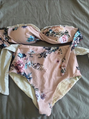 Madame Shoushou swimsuit medium pink floral like new