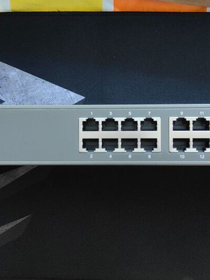 TP-LINK TL-SF1024 v2 Unmanaged L2 Switch used, 24-port Fast Ethernet