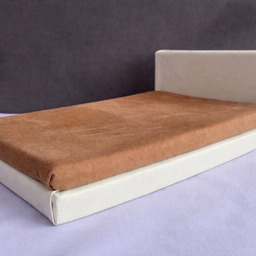 Large doll bed, leather, foam and velvet fabric, 33x21x11cm