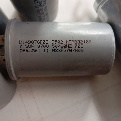 Capacitors used, pack of 7 pieces