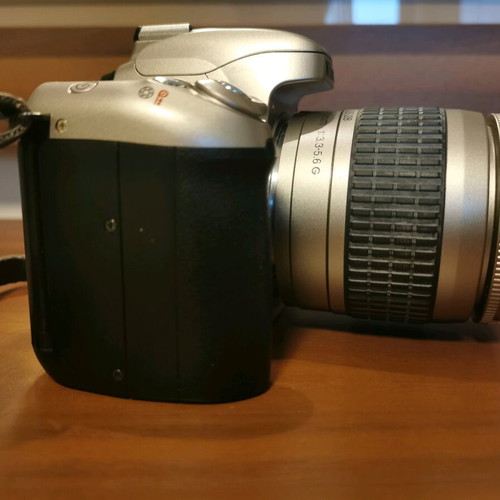 Sony F 75 35mm SLR camera with autofocus like new