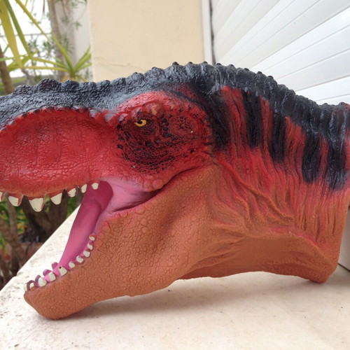 Realistic latex puppet head T-Rex red like new