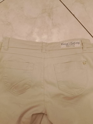 Παντελόνι Max Mara μεταχειρισμένο, μέγεθος M, μπεζ