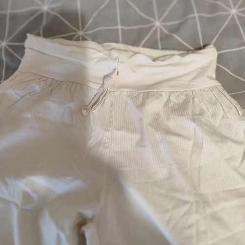 Pantelona thin fabric like new