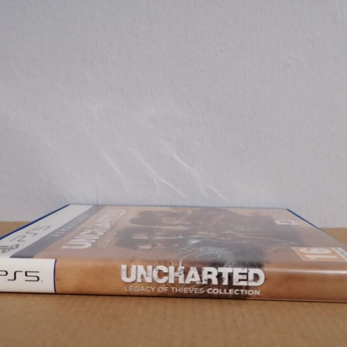 Uncharted Legacy of Thieves Collection Remastered PS5 case used, no game