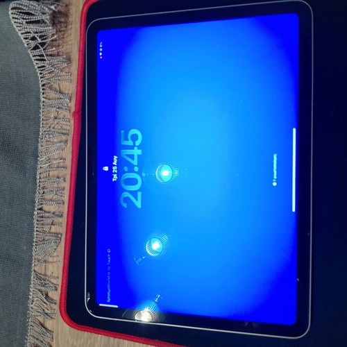 iPad Air 2025 11-inch 128GB with case and pencil