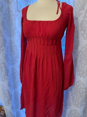 Dress used, size M, red
