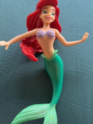 Disney Store φιγούρα Ariel μεταχειρισμένη, σε καλή κατάσταση