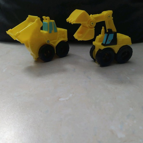 Play-Doh Wheels Excavator and Loader Toy Set like new