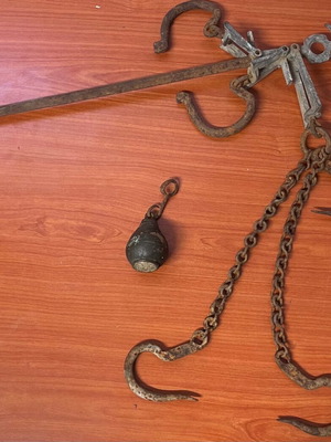Old scale balance