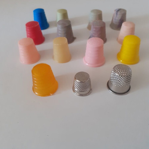 Plastic and metal thimbles new