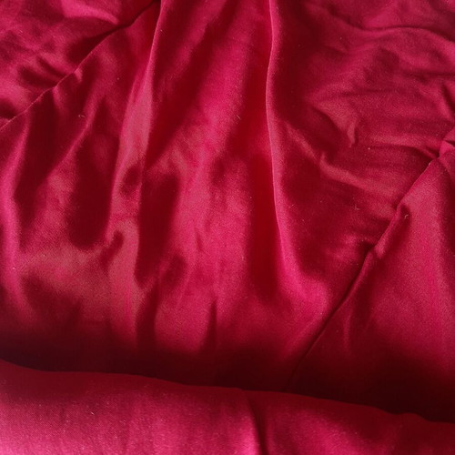 Single bed quilt used, reversible beige and red
