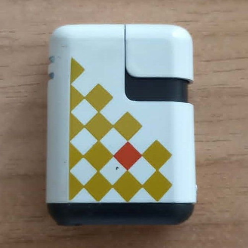 Korean small gas lighter used, sweet design