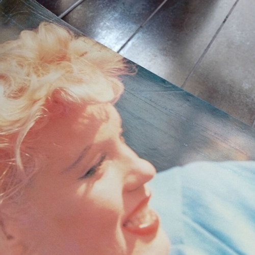 Marilyn Monroe poster 98x68cm with minor damages