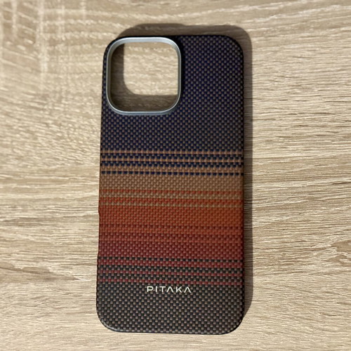 Pitaka Suset iPhone 16 Pro Max case like new