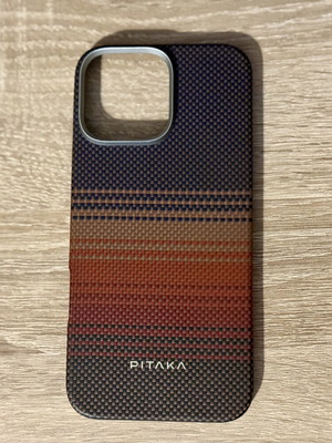 Pitaka Suset iPhone 16 Pro Max case like new