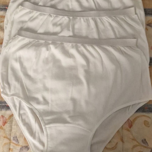 Lingerie set size 60 new, white