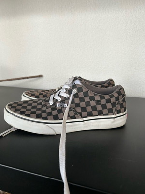 Vans παπούτσια καρό μεταχειρισμένα, μέγεθος 37