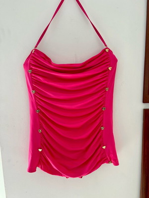 Juicy Couture fuchsia swimsuit like new, size XL