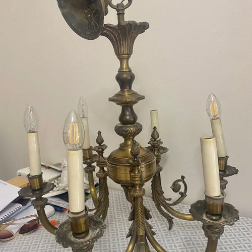 Bronze chandelier with 6 lights like new, carved brass