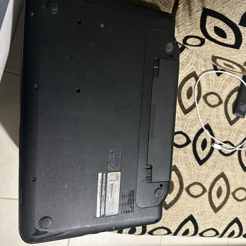 Dell N5050 laptop used with 4GB RAM, 256GB SSD, Windows 11