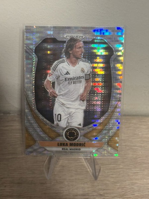 Luka Modric Sparkle Real Madrid soccer cards Panini FIFA World Club 2025 new